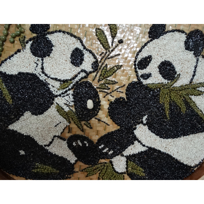 五谷杂粮黏贴画 竹筛装饰画农家乐饭庄餐厅壁画 国宝熊猫吃竹子