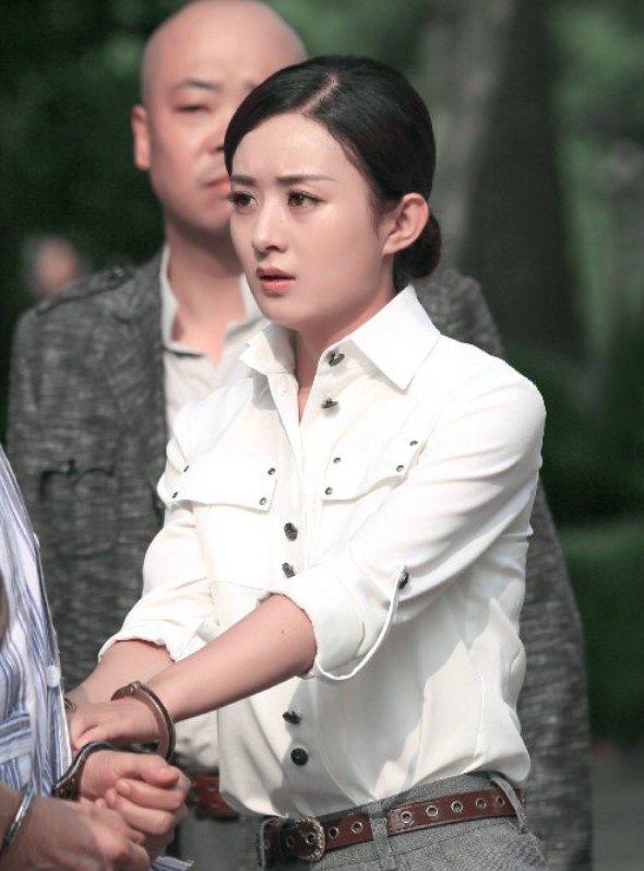 胭脂赵丽颖同款衬衫 蓝胭脂同款百搭气质宽松白色上衣