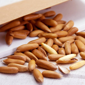 百草味-手剥大松子128g