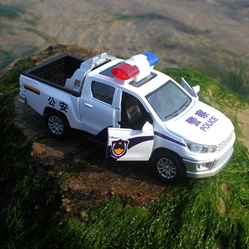 宝宝合金回力警车轿车模型仿真儿童音乐金属玩具车男孩皮卡小汽车
