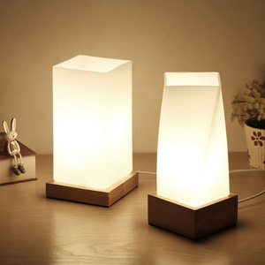 宜家可调光实木小台灯