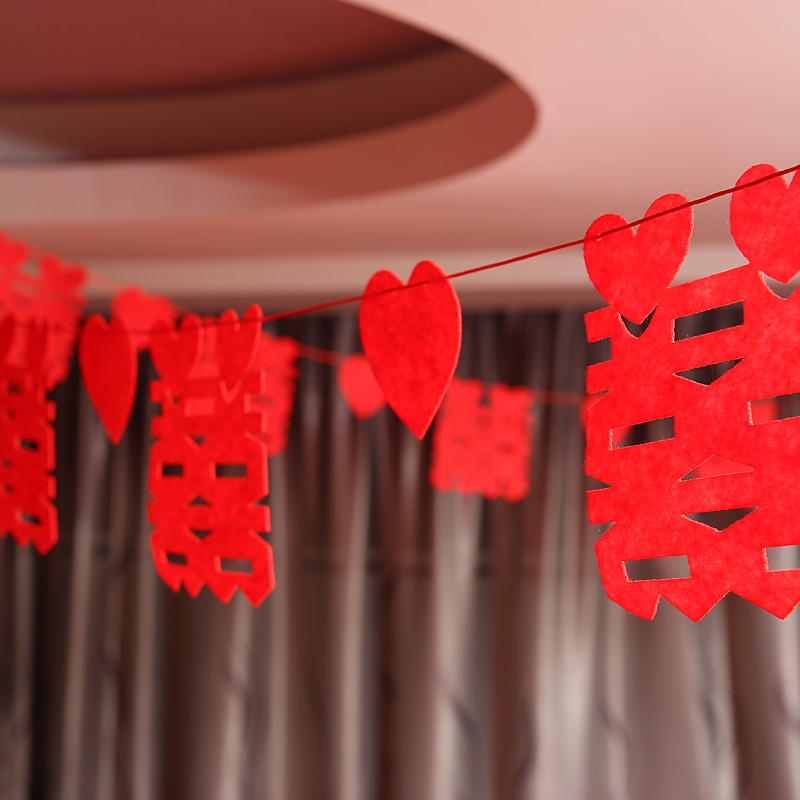 正品[空间饰品挂件代码]qq空间免费挂件饰品评