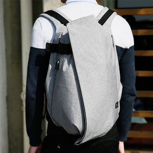 马可莱登青年运动双肩包