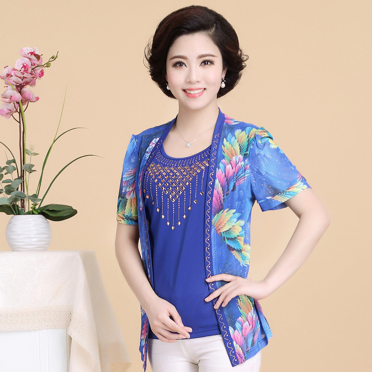 [<em>2015爆款</em>]中老年<em>女装</em>大码<em>马夹</em>妈妈装收腰中长