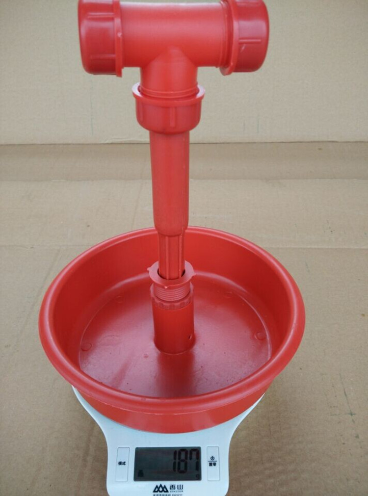 鸡喝水的自动饮水器 鸭用自动喂水器鸭子鹅自动饮水器 养殖场