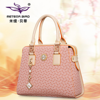 2015新款<em>女包</em>意尔康蒙娜丽莎奥康<em>麦包包</em>同款