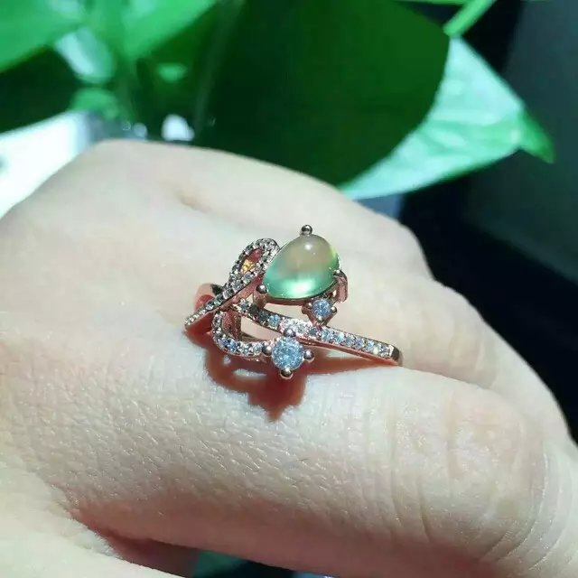 正品[珠宝 白金 戒指]周六福珠宝白金戒指评测 