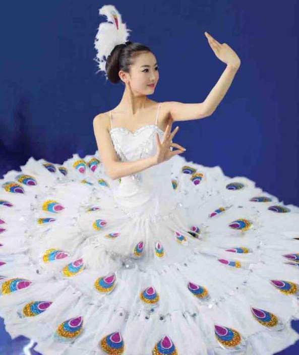 促销品牌新品定制傣族孔雀裙杨丽大摆舞蹈演出服装白色表演连衣裙