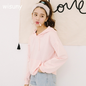 女生清新粉色套头卫衣