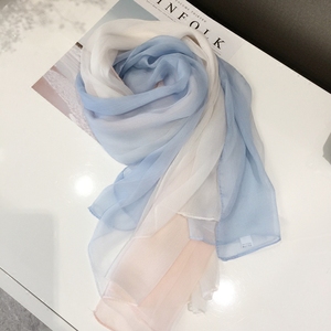 欧蒂姿春秋渐变丝巾披肩