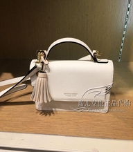 依恋2017春新款流苏吊坠单肩手提包 正品55折代购EEAK7S102M小号