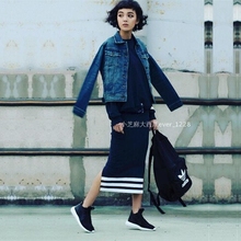 adidas 三叶草 专柜正品 环游世界 东京 女款 半身长裙 BK6051