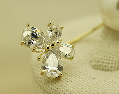 cz136蝴蝶水晶弯勾珍珠一字胸针女简胸花插针开衫别针围巾扣胸针