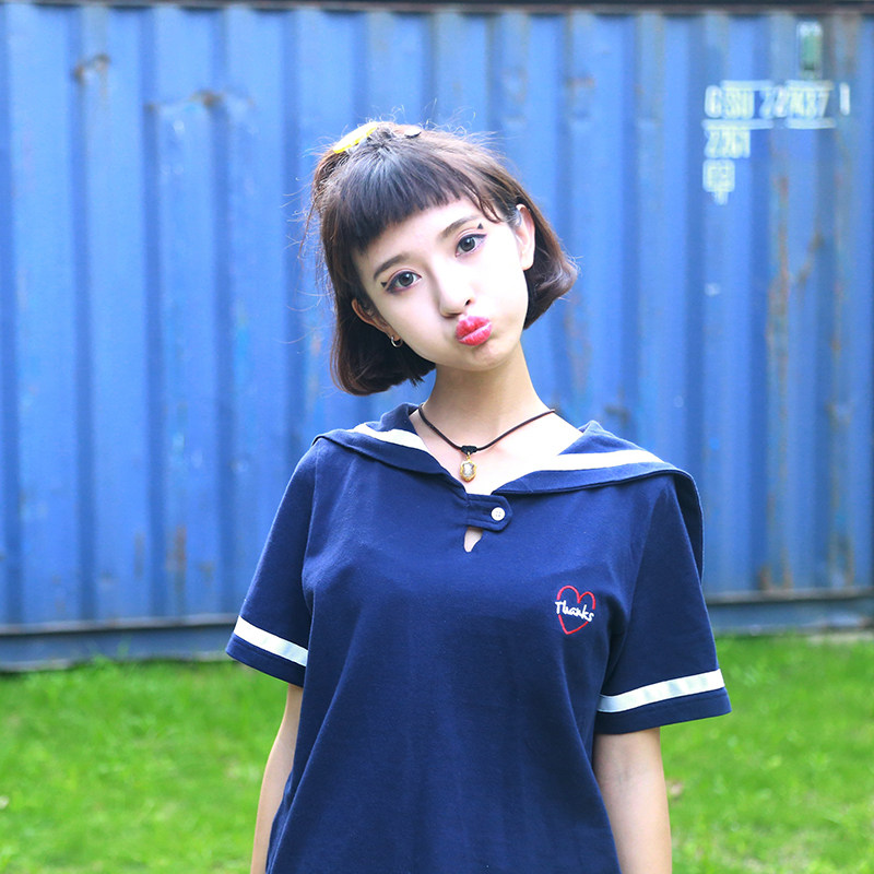 大不列颠瑞尔 韩版夏季白色花朵刺绣长袖t恤女中长款蕾丝拼接上衣