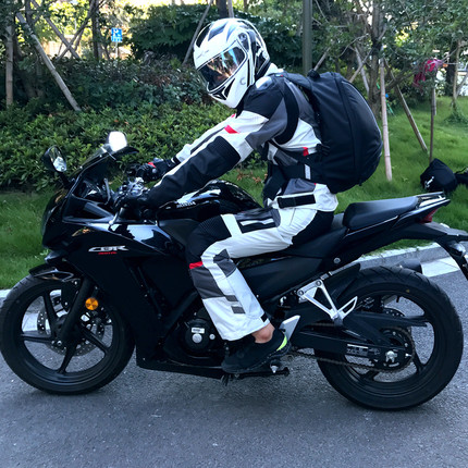 shad夏德摩托车油箱包多功能大号头盔包防水双肩包后座坐包骑行包_不