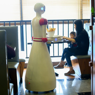 爬山虎送餐机器人餐厅服务员饭店端菜自动传菜智能送餐美女机器人