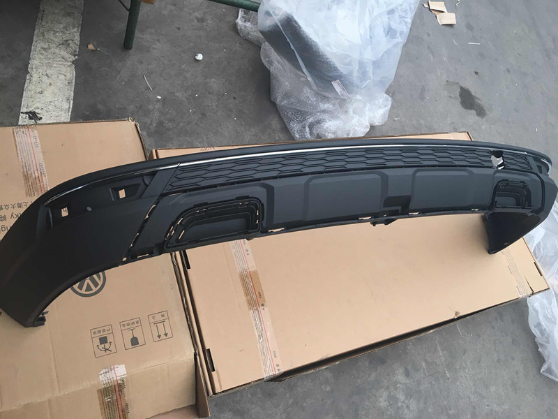 大众16款新朗境 后保险杠导流板 后杠下围 下段 后杠装饰板 原装