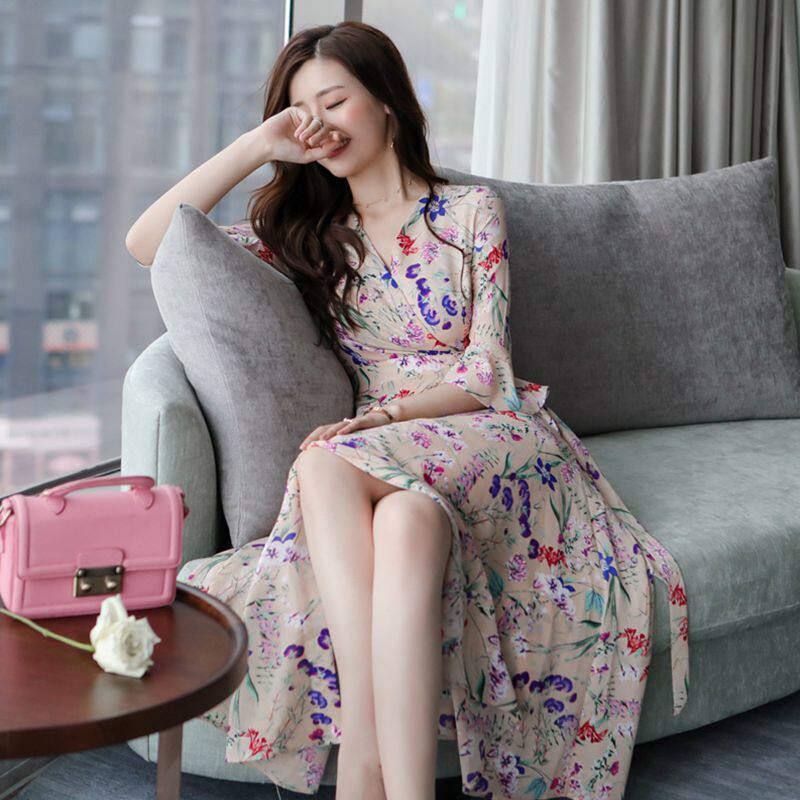 田园小清新小碎花雪纺连衣裙女夏v领小花裙子学生春秋印花仙女裙