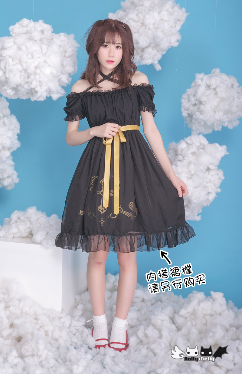 dollydelly 原创gothic lolita一字肩十字架春季白色露肩连衣裙女