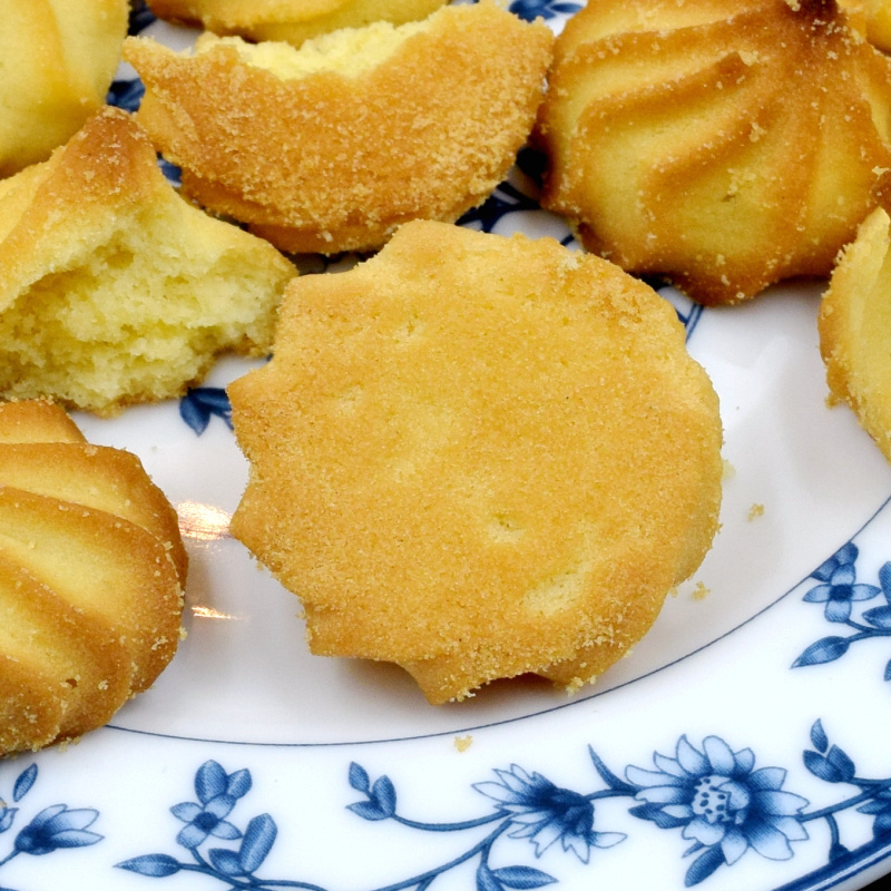 2件包邮奶油小曲奇饼干浓浓奶香非常酥嫩入即化香浓好吃易消化