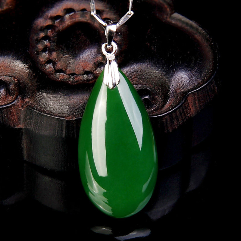 碧玉尊 和田玉吊坠 碧玉女玉坠 天然珠宝a货玉石玉器水滴现代项坠