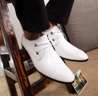 白色尖头2014新款男士休闲皮鞋漆皮亮光皮男生鞋子发型师专用皮靴