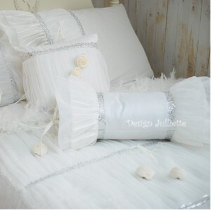 韩国定制 designjulliette white白雪公主婚纱珍藏版蕾丝靠垫靠枕