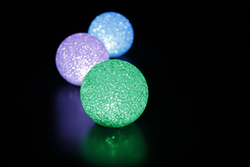 七彩发光水晶球小夜灯 地摊夜市批发魔幻水晶米粒魔法水晶球包邮