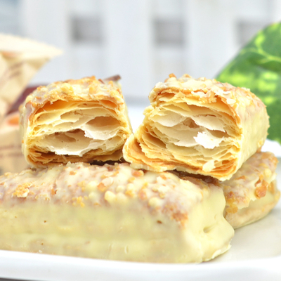 原装进口零食品 台湾宏亚蜜兰诺77松塔千层酥杏仁饼干糕点36根装