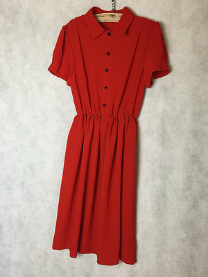 衣服 裙装 虾红色连衣裙