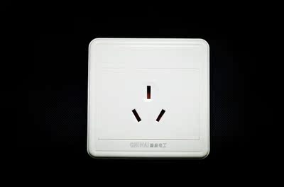 明装墙壁开关/a3系列雅白色阻燃/三孔插座/3孔16a空调插座