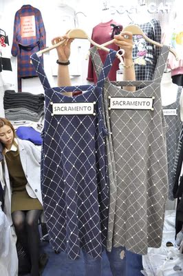 衣服 裙装 a字裙 特价黄容的店 东大门代购 钉珠菱格绒棉少女背带冬款