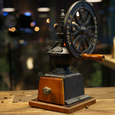 泰摩正品 古轮台超省力复古手摇咖啡磨豆机 手动大型研磨机 包邮