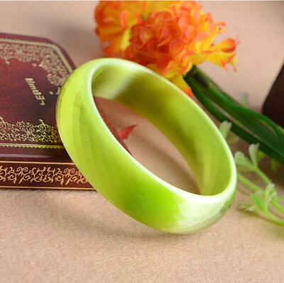 天然正品 黄绿色猫眼石手镯 刻面猫眼石手镯 精美女款