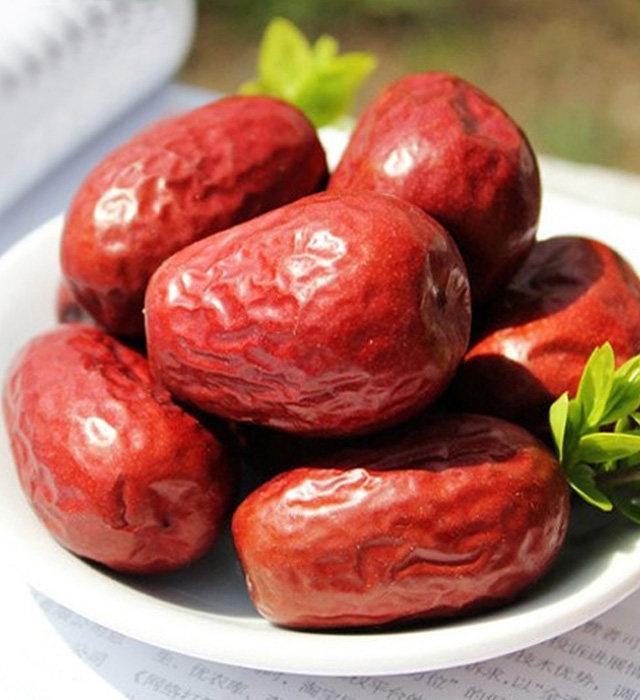大红枣 新疆和田大枣 特级_红枣_花带狗