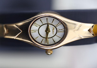 俄罗斯进口platinor女金表585紫金瑞士机芯金表