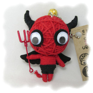 一手货源,绝对正版泰国巫毒娃娃/诅咒〕大眼恶魔