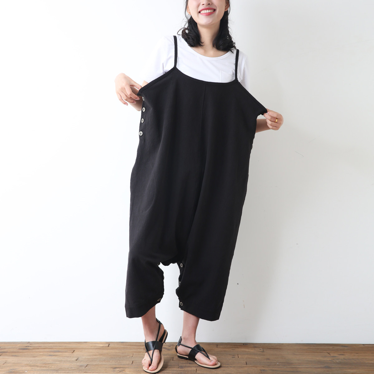 ezy春夏大码棉麻背带裤女胖mm吊裆裤200斤垮裤加肥加大两穿新品潮