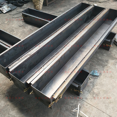 葡萄架立柱模具 大棚立桩钢模具 道口警示柱模具 异形立柱桩模具