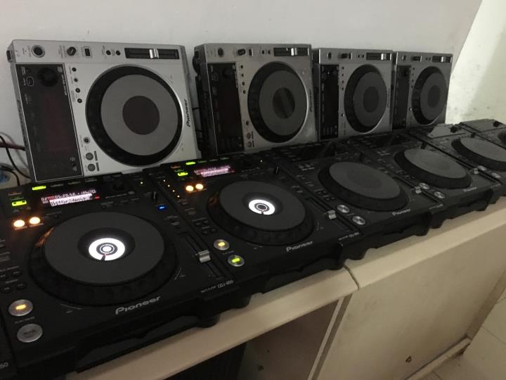 9新 貨到付款 pioneer 先鋒cdj850打碟機 銀色 黑色 讀碟快