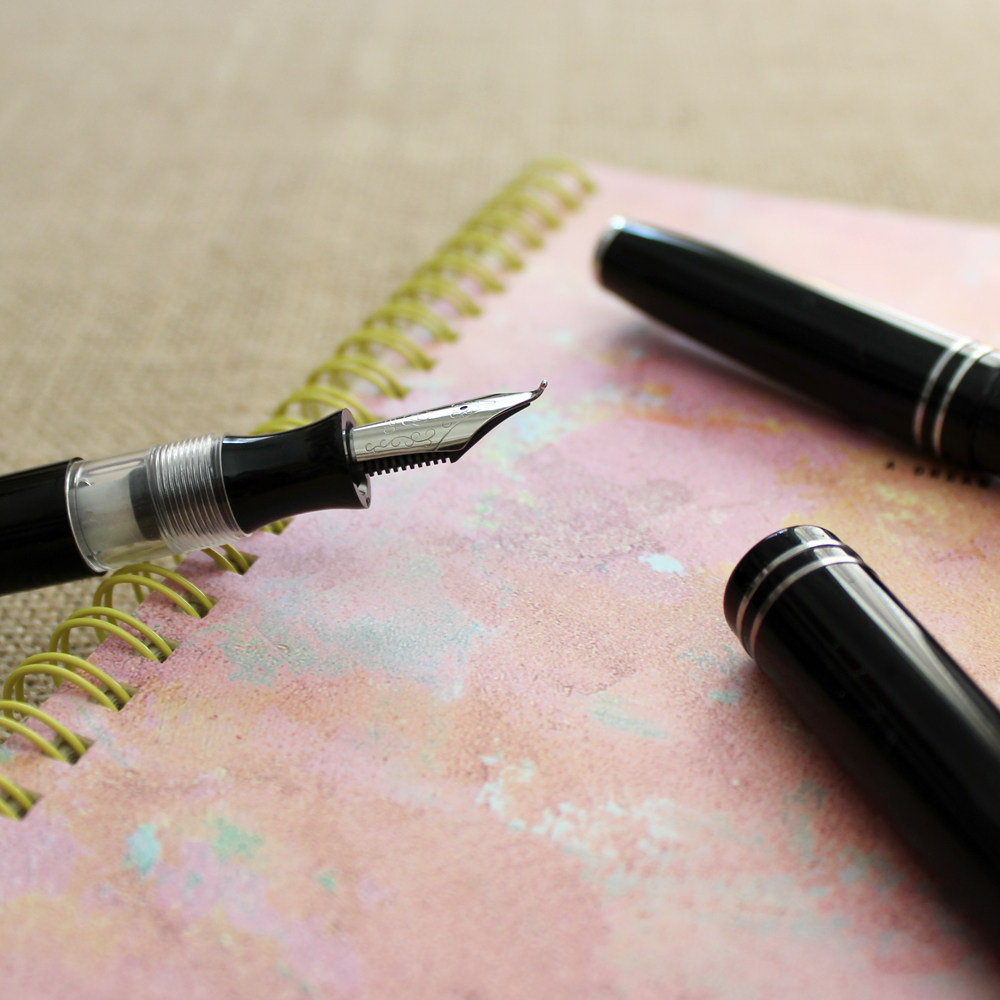 英雄经典明尖铱金美工钢笔 学生成人硬笔书法练字专用钢笔 856