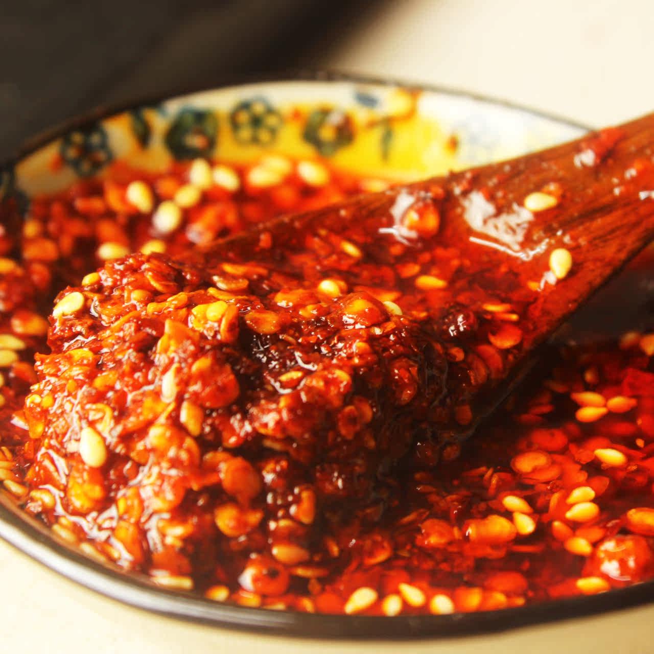 胡同里辣椒酱 油辣子四川辣椒油微辣凉拌菜拌面火锅蘸料调料200g