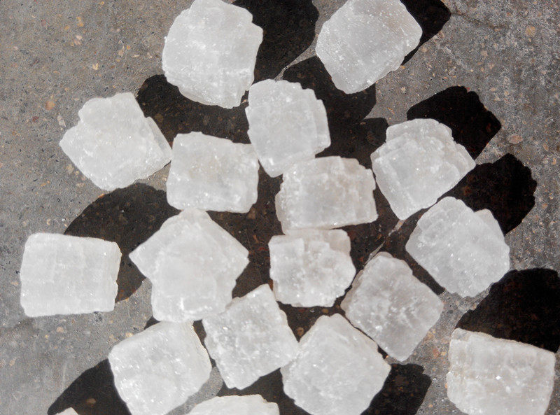 包邮大粒粗盐海盐大青盐1000克 送纯棉热敷包袋水晶按摩大青盐