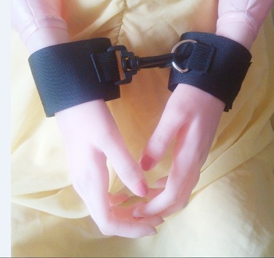 情趣用品另类玩具尼龙手拷拘束手铐脚镣sm成人性工具情趣用具