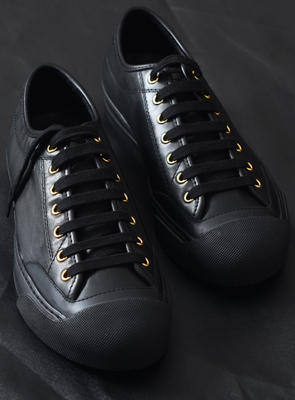 [新年价] 领跑早秋都市摩登风尚 橡胶鞋头 金色鞋孔平底鞋 男士牛皮