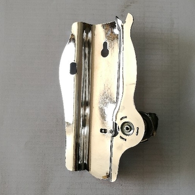 蝴蝶牌飞人蜜蜂老式缝纫机配件零家用衣车面板盖上线夹线器过线板