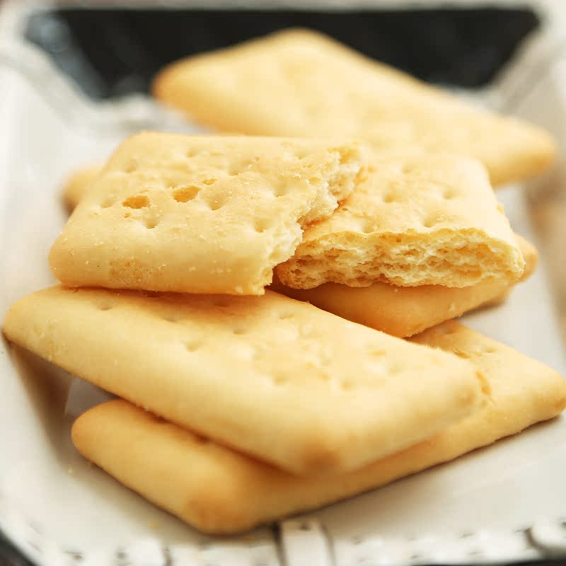新日期正品康师傅蛋黄也酥酥饼干80g办公室食品2种口味15袋包邮