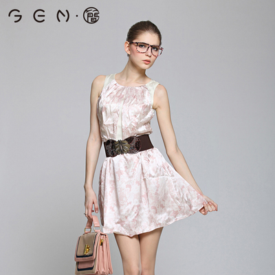 简gen牌女装