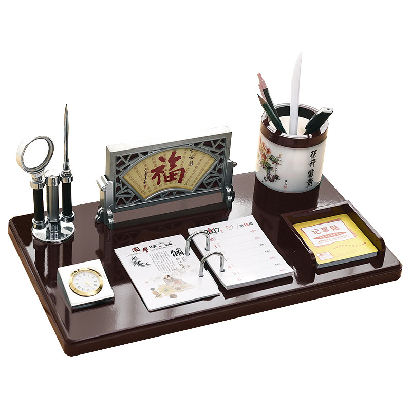 2017高档商务台历老板办公桌笔筒摆件木质红木台历架创意礼品定制