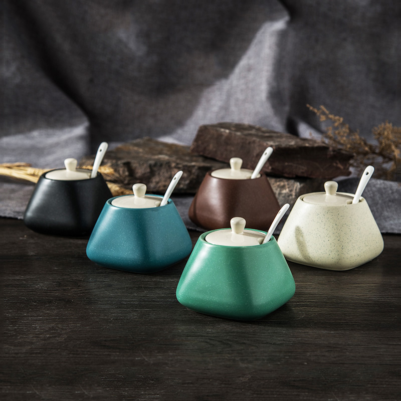 qeuanlbar日式创意厨房用品调味陶瓷家用油盐罐子调料盒罐调味盒